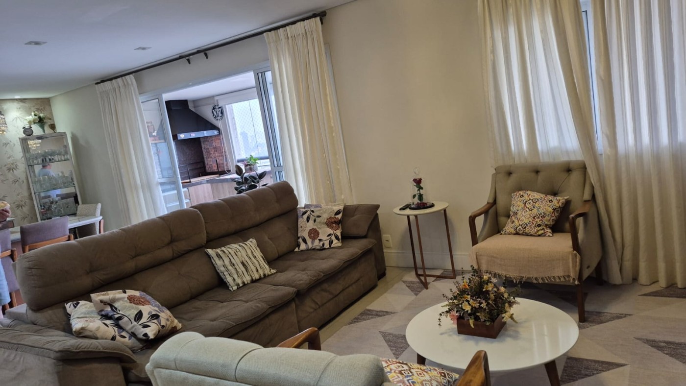 Apartamento, 3 quartos, 133 m² - Foto 2